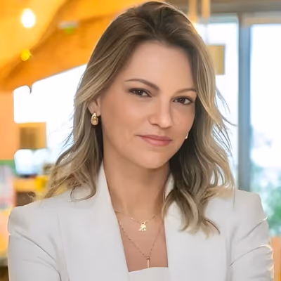 KAREN P. DEL RIO SZUPSZYNSKI