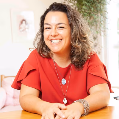 KARINE DURÃES
