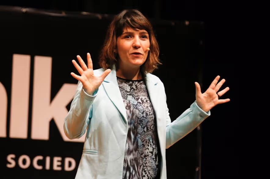 Rosa Magaly Morais, mentorias de treinamento